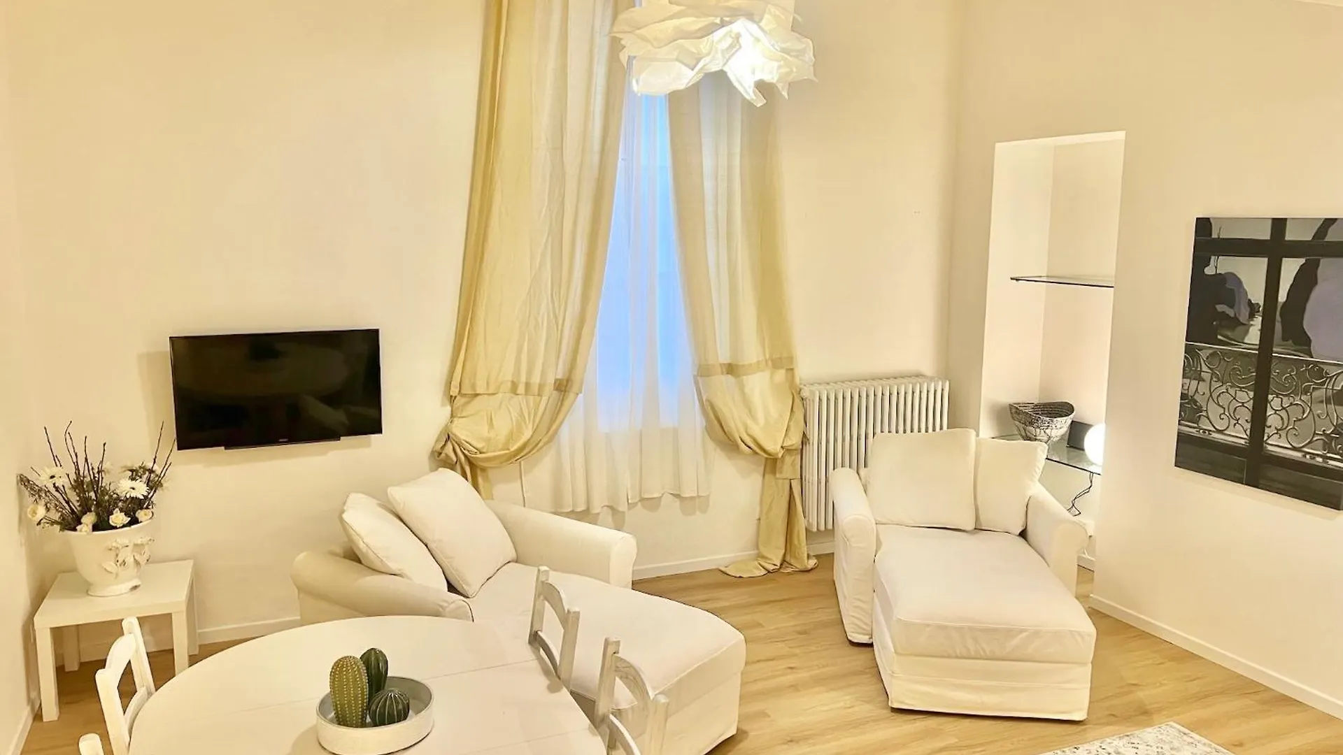 Elegante In Pieno Centro Storico Apartment Bologna