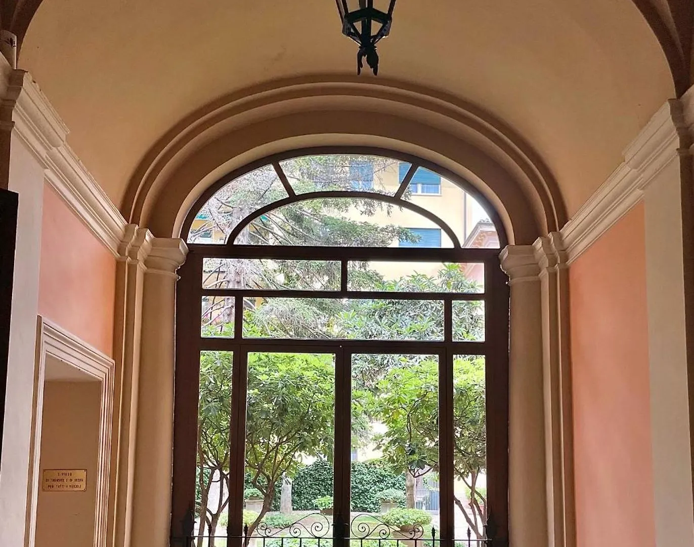 Elegante In Pieno Centro Storico Apartment Bologna